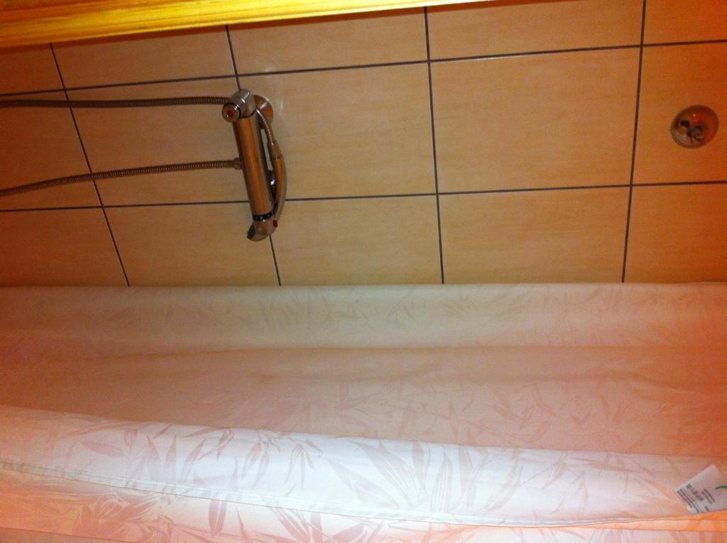 Sarokhaz Panzio Bed & Breakfast Vecses Room photo